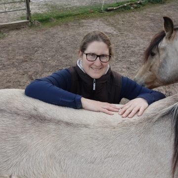 Susanne mit Pferd